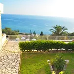 Studio Apartments Maria With Pool And Amazing View - Agios Gordios Beach