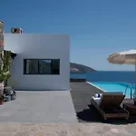 Villa Aiolos: Above The Sea, Within Agios Nikolaos