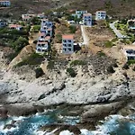 Κοχυλι 2 Με Υπεροχη Θεα Στο Αιγαιο Πελαγος!