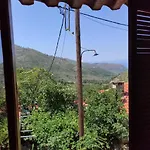 Forest House - Magnificent Sunset & Mountain View