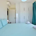 Luxury Bay View