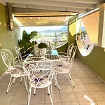 Samishouse