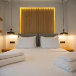 Vallia Suites - Luxury Suite B2