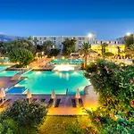 Caravia Beach Hotel
