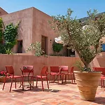 Koutouloufari Apartments