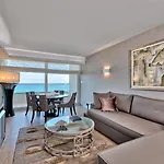Divani Apollon Palace & Thalasso