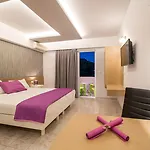 Casastavris - Aparts & Pool Suites