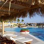 Serita Beach Hotel