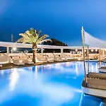 Andronikos Hotel (Adults Only)