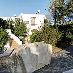 Alianthos Suites