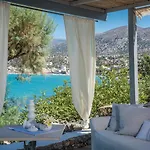 Skajado Cottages & Apartments