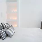 Ostraco Suites