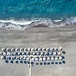 Santo Miramare Beach Resort