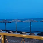 Tavari House