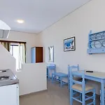 Mandy Suites