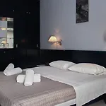 Skion Palace Beach Hotel-Bungalows & Boutique Hotel
