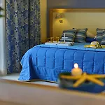 Dolphin Bay Seaside Resort & Suites
