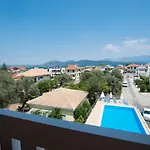 Summertime Inn