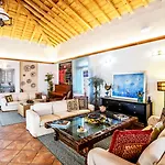 Varos Village Boutique Hotel