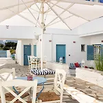 Fivos Apartments