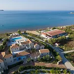 Costa Rossa (Adults Only)