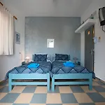 Panorama Studios & Apartments