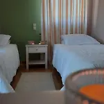 Alekos Beach Houses-Angelo