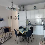 Sunflower Apartment