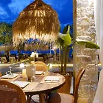 By The Sea Luxury Suites