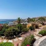 Aelion Villa