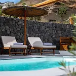 Karpimo Suites