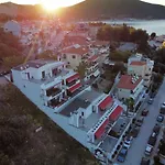 Aelia Apartments