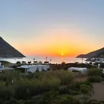 Alkyonis Sunset Suite
