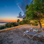Lourdas Bay View