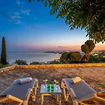 Lourdas Bay View
