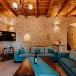 Villa Olympia - Villa Erato