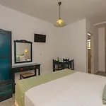 Studios Strouvalis