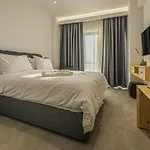 Ela Apartments