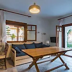 Seasidelongo Houses 1 Min From The Beach Of Nikiti