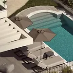 Alexandra Seaview Luxurious Villa, By Thinkvilla