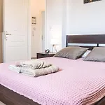 Nenes Apartment