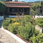 Kissos Apartments