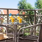 Villa Anthelion