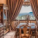 Eva\'S Luxury Villa