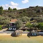 Beach House Onar
