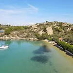 Beach House Onar