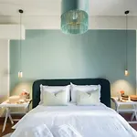 Luxury Premium Suite #4