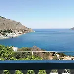 Rodon Piganousa Studio In Spilia Leros