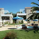 Sellados Beach Villas