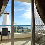 Faros Apartment